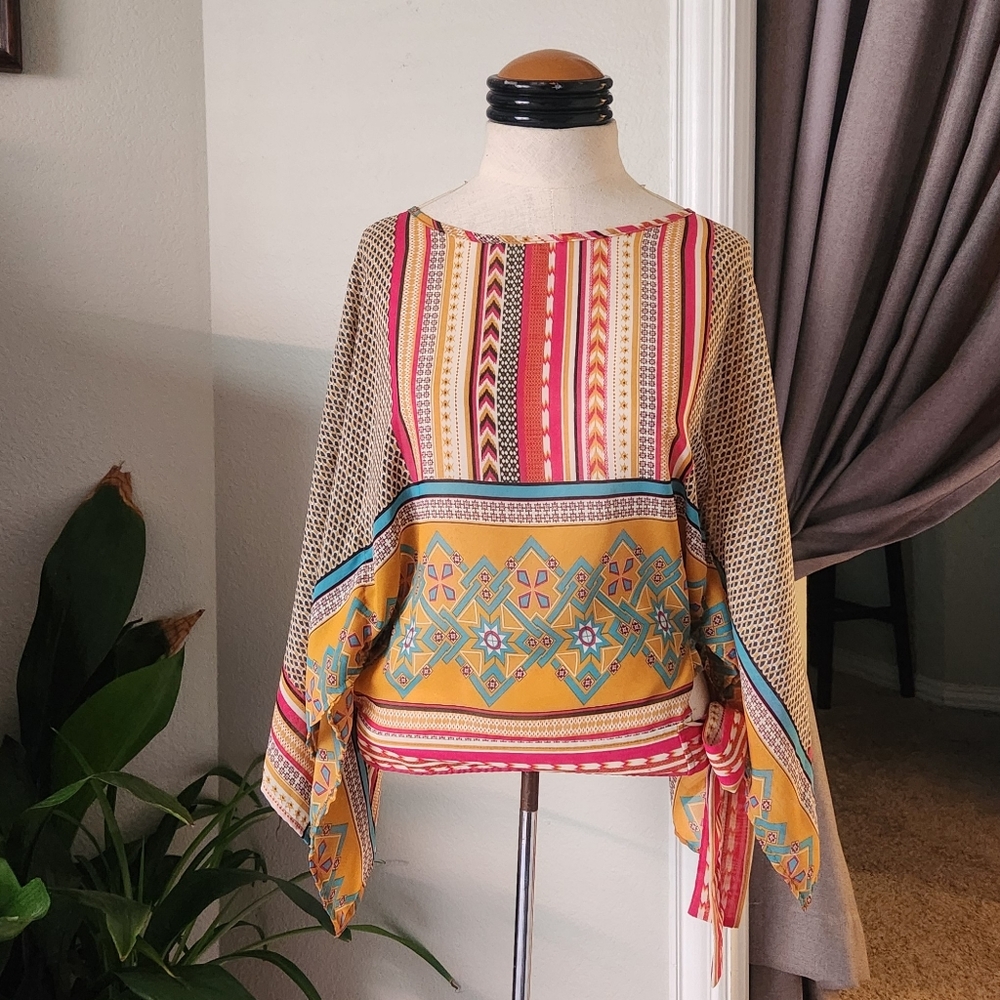 Vibrant & Colorful Bohemian Top 🩵